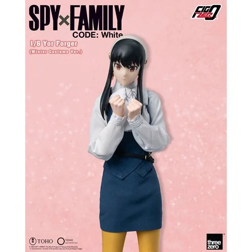 Spy x Family Code: White Yor Forger Winter Costume Version 1:6 Scale FigZero Action Figure